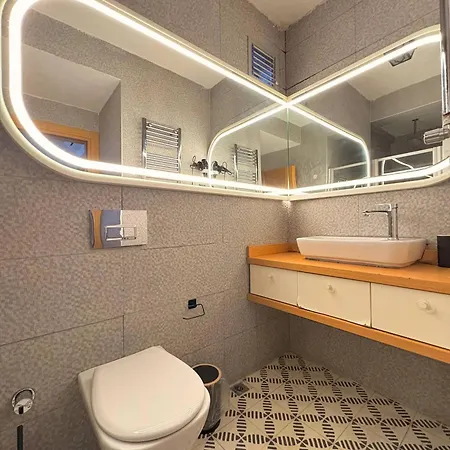 Taksim Square-1br Rooftop 07 *
