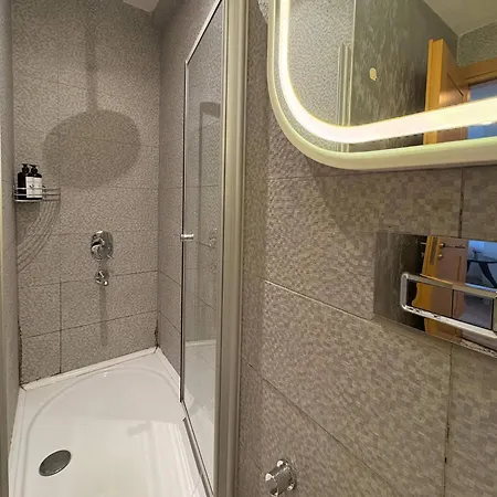 Apartment Taksim Square-1br Rooftop 07 *